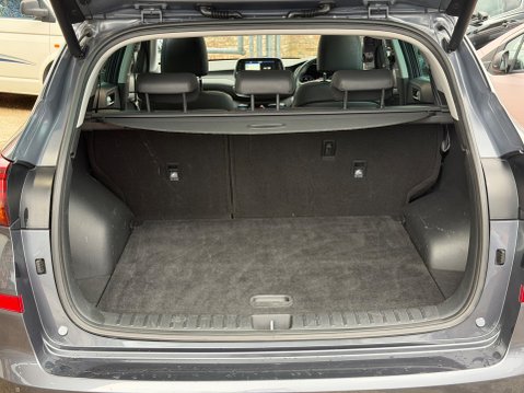 Hyundai TUCSON CRDI PREMIUM SE MHEV 5