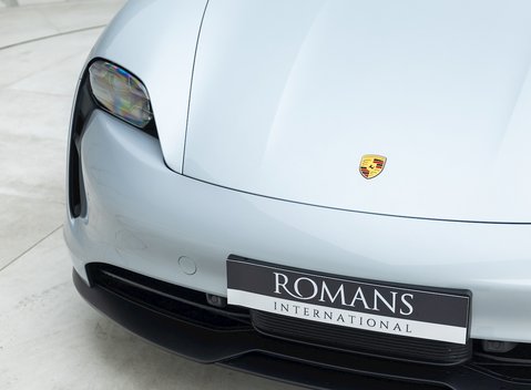 Porsche Taycan 4S Sport Turismo 23