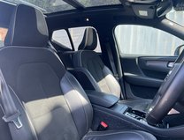 Volvo XC40 1.5 T3 R-Design SUV 5dr Petrol Auto Euro 6 (s/s) (163 ps) 11