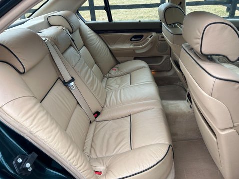 BMW 7 Series 4.4 740i 4dr 18