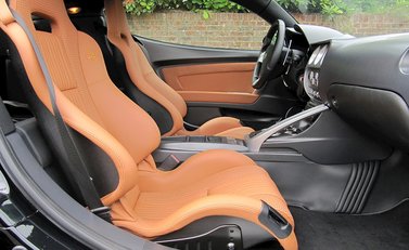 Alfa Romeo 8C Competizione 2