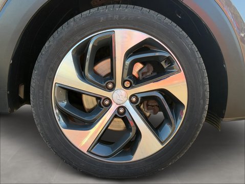 Hyundai TUCSON 2.0 CRDi Premium 5dr AWD Auto 12