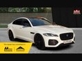 Jaguar XF R-DYNAMIC S 1