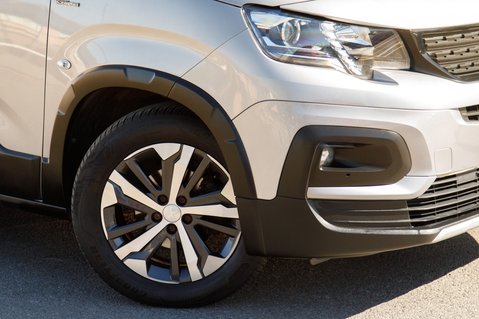 Peugeot Rifter BLUEHDI S/S GT LINE 11