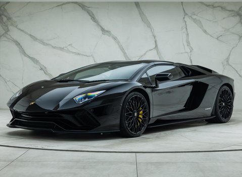 Lamborghini Aventador S LP 740-4 ROADSTER 6