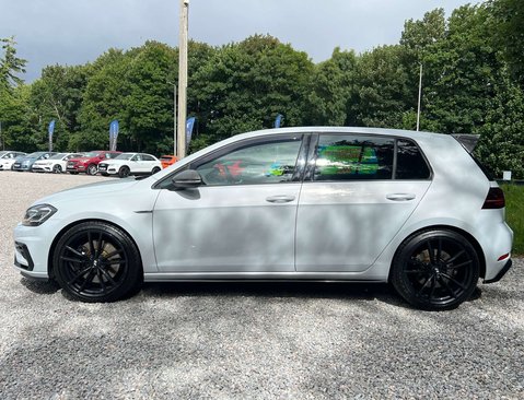 Volkswagen Golf 2.0 Golf R TSi 4WD 5dr 10