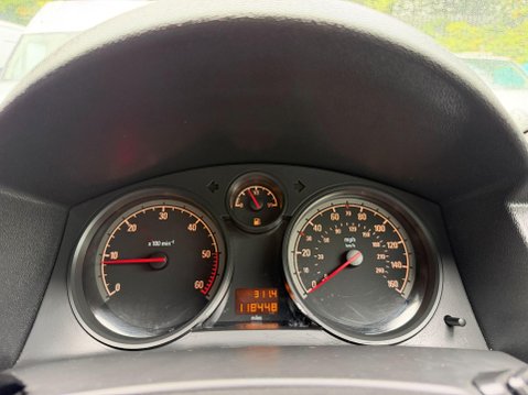 Vauxhall Astra 1.3 CDTi 16v Club Car Derived Van 3dr Diesel Manual (130 g/km, 89 bhp) 26