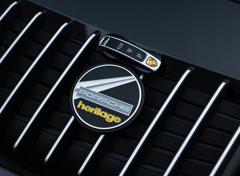 Porsche 911 SPORT CLASSIC (992) 41