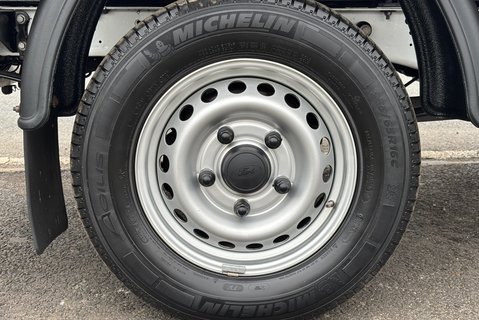 Ford Transit 350 Srw L2 130ps Dropside with PH150 Crane 32