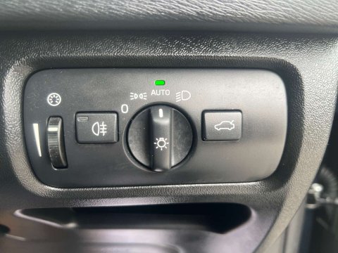 Volvo V40 2.0 V40 Cross Country Professional D3 5dr 40