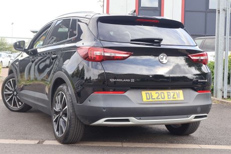 Vauxhall Grandland X 1.6 13.2kWh Business Edition Nav Premium SUV 5dr Petrol Plug-in Hybrid Auto 14