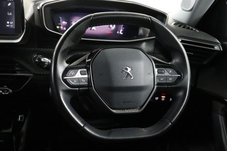 Peugeot 2008 PURETECH S/S ALLURE PREMIUM 46