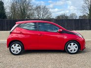 Toyota Aygo VVT-I X-PLAY X-SHIFT 5