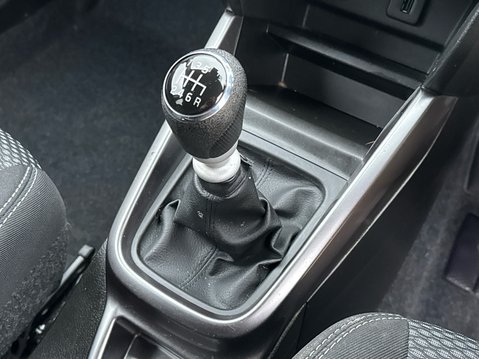 Suzuki Vitara SZ-T BOOSTERJET MHEV 25