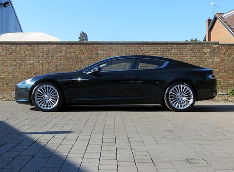 Aston Martin Rapide 5