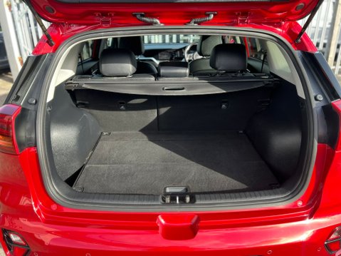 Kia Niro 3 25
