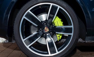 Porsche Cayenne E-Hybrid Coupé 10