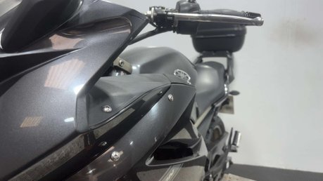 Yamaha XJ6 2010 20K NEW MOT PERFECT A2 BIKE COMMUTER 600CC XJ6 21