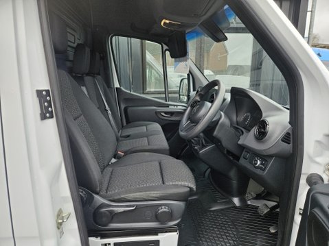 Mercedes-Benz Sprinter 316 CDI PROGRESSIVE 7