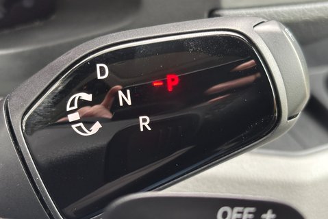 MAN TGE 3.180 4Motion Standard Hr DCIV - DSG Auto - 5 Seats 39