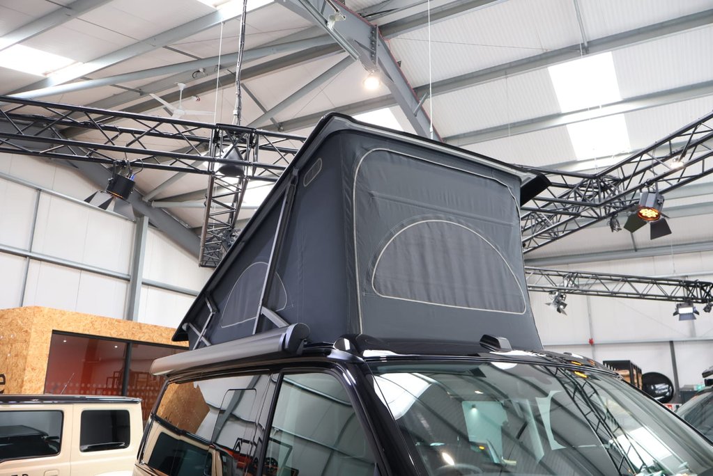 Volkswagen California OCEANI 4MOTION DSG HUGE SPEC VERY RARE  5 YEAR WARRANTY FROM NEW  4 BERTH 42