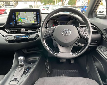 Toyota C-HR 1.8 C-HR Icon HEV CVT 5dr 18