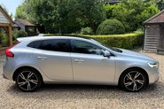 Volvo V40 T3 R-DESIGN EDITION 18
