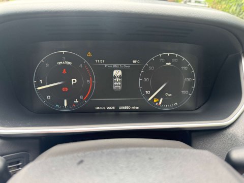 Land Rover Range Rover Sport 3.0 Range Rover Sport HSE Dynamic SDV6 Auto 4WD 5dr 23