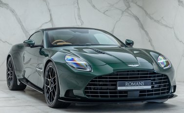 Aston Martin Vanquish V12 9