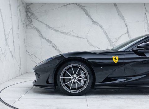 Ferrari 812 GTS 42