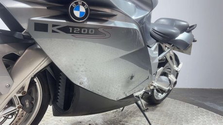 BMW K1200S 2006 GOOD RUNNING SPORTS TOURER PROJECT BIKE 120CC INLINE 4 25