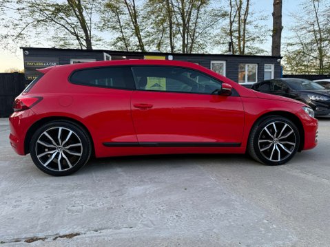 Volkswagen Scirocco 2.0 Scirocco GT BlueMotion Technology TDSi Semi-Auto 3dr 30