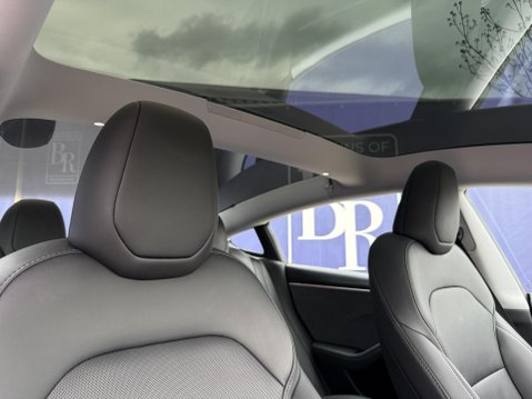 Tesla Model 3 Saloon 4dr Electric Auto RWD (208 ps) 45