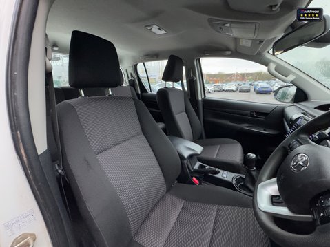 Toyota Hilux Active 4Wd D-4D Double Cab TSS Air Con Euro 6 16