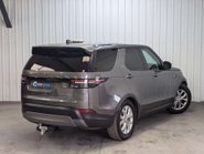 Land Rover Discovery 3.0 Discovery SE SDV6 Auto 4WD 9