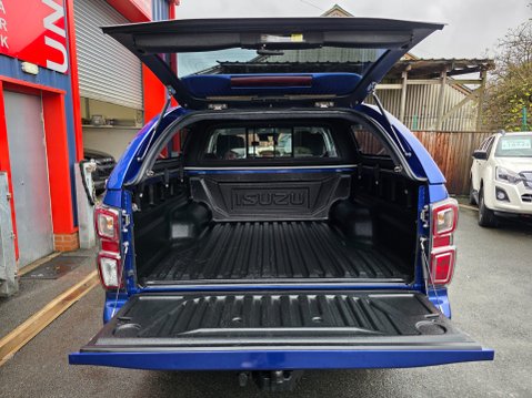 Isuzu D-Max DL40 DCB Auto 11