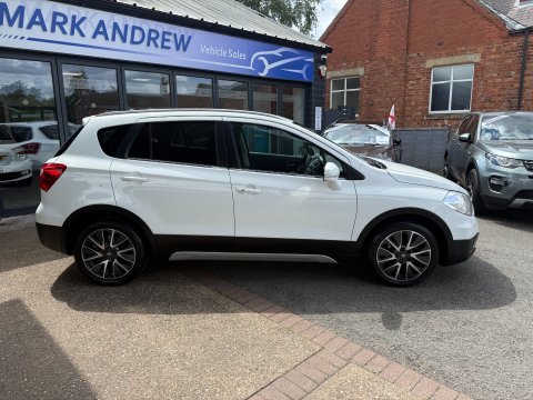 Suzuki SX4 S-Cross SZ-T 3