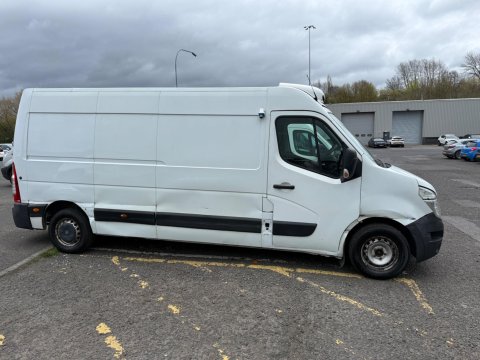 Nissan NV400 2.3 dCi 35 SE FWD L3 H3 Euro 6 5dr 2