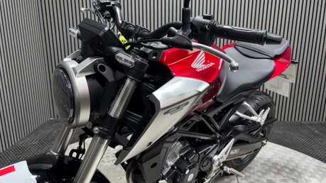 Honda CB 2020 ONLY 2K 125CC LEARNER 15BHP SPORT NEO MODEL 29