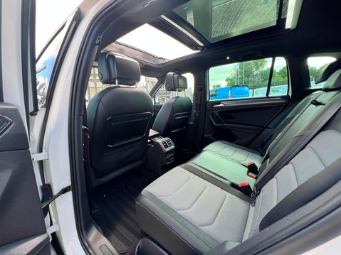 Volkswagen Tiguan R LINE TDI BMT 4MOTION DSG 75