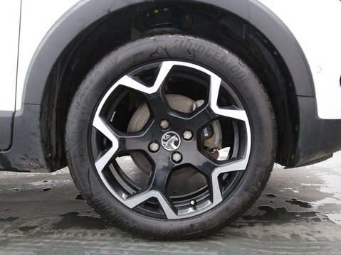 Vauxhall Crossland 1.2 Turbo Ultimate Euro 6 (s/s) 5dr 27