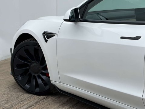 Tesla Model 3 Model 3 Performance AWD 4WD 4dr 41