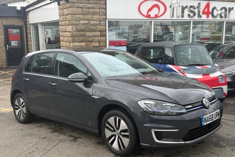 Volkswagen Golf E-GOLF