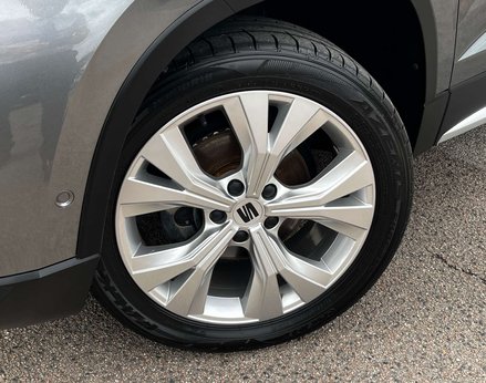 SEAT Ateca 1.5 Ateca Xperience EcoTSI Semi-Auto 5dr 3