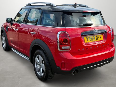 Mini Countryman 1.5 Cooper Classic ALL4 5dr [Comfort/Nav+ Pack] 3