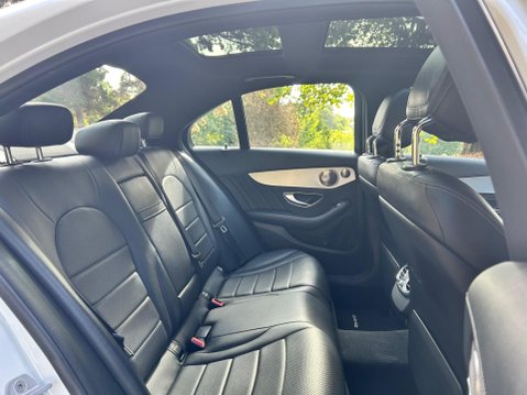 Mercedes-Benz C Class C220 BLUETEC AMG LINE PREMIUM PLUS 17