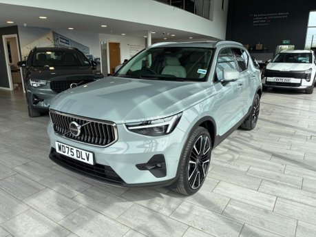 Volvo XC40 2.0 B3 MHEV Ultra Bright DCT Auto Euro 6 (s/s) 5dr