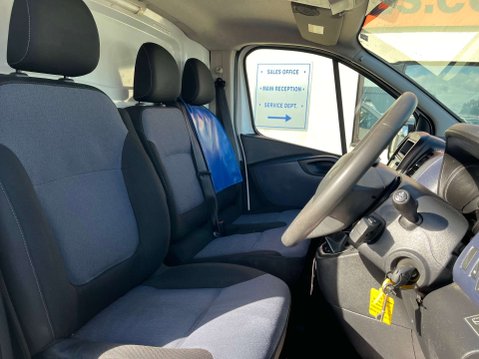 Vauxhall Vivaro 1.6 Vivaro 2900 CDTi ecoFLEX S/S 17