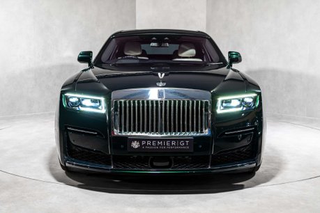 Rolls-Royce Ghost V12. FULL PPF. STARLIGHT. H, C & M SEATS. REAR ENTERTAINMENT. HUD. 2