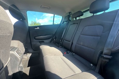 Kia Sportage 1.7 CRDi 2 SUV 5dr Diesel Manual Euro 6 (s/s) (114 bhp) 20